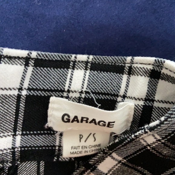 Plaid skirt - Picture 3 of 3